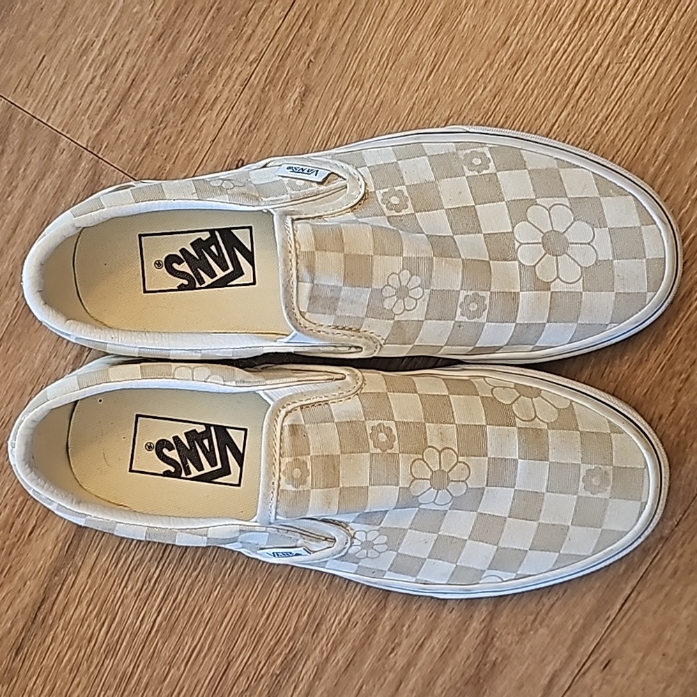Vans slides